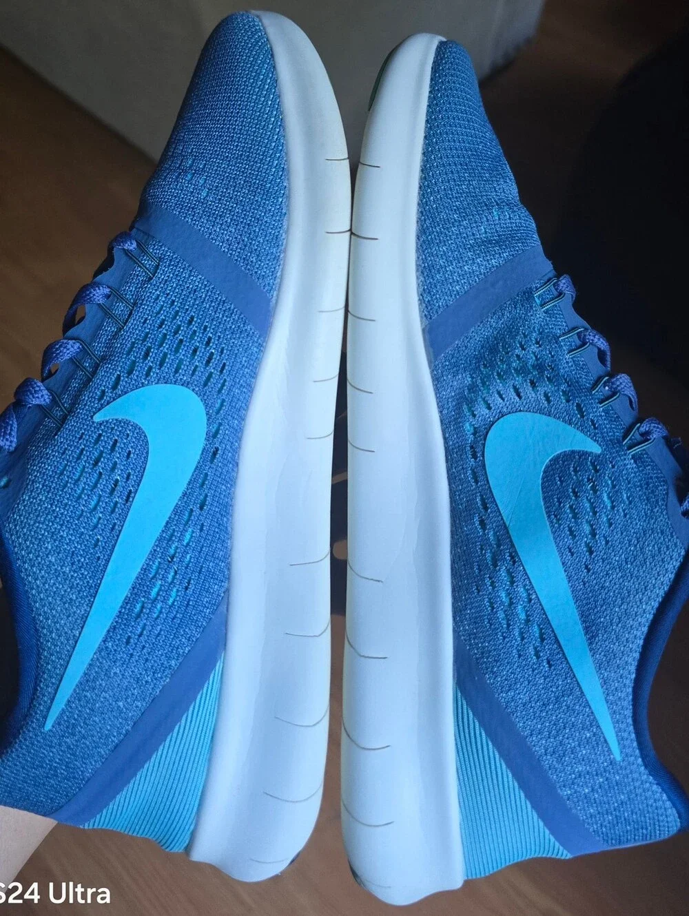 Sz 8 Women's NIKE FREE RN Blue Running Training Shoes